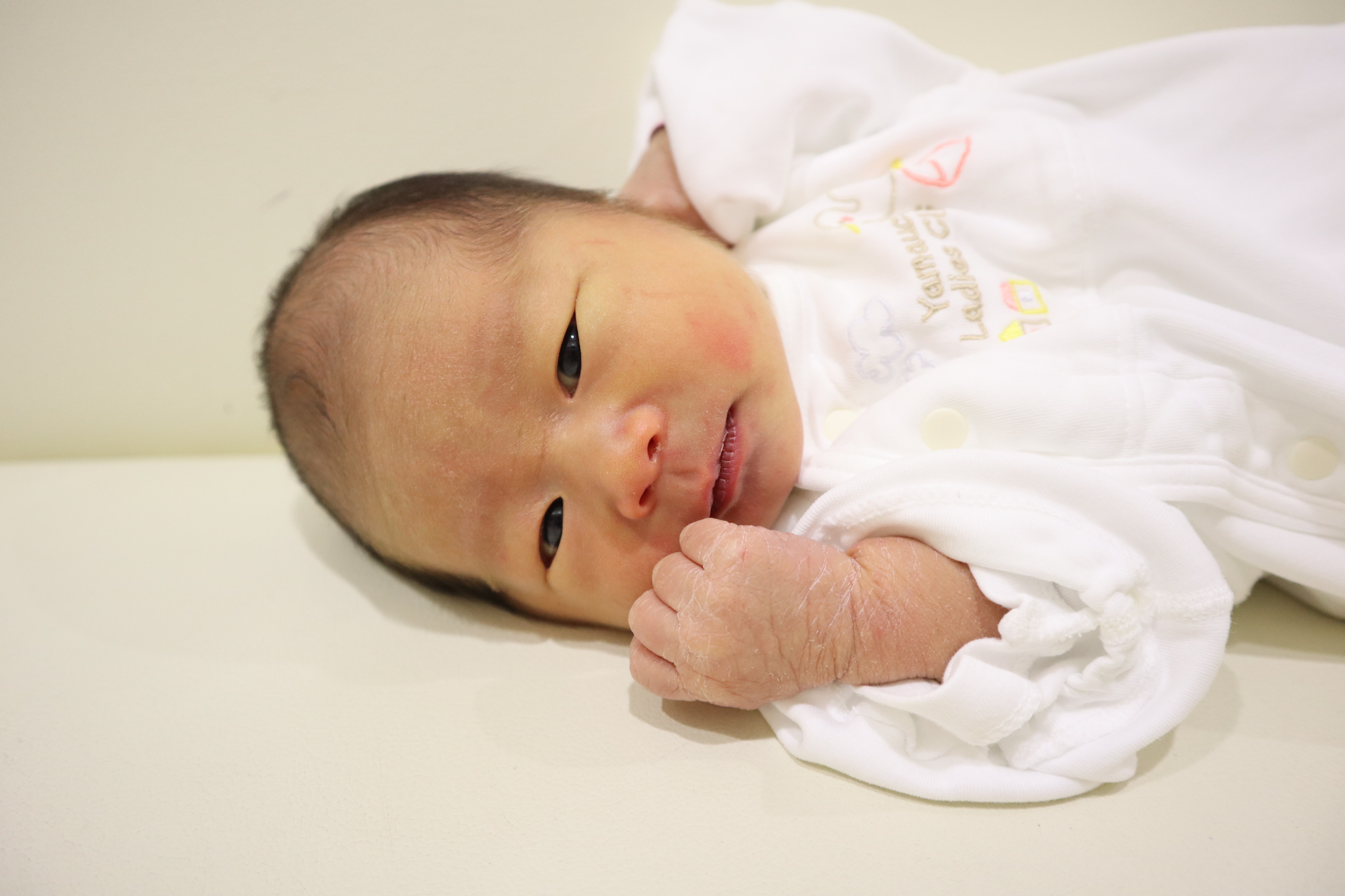 <br />
<b>Warning</b>:  Trying to access array offset on int in <b>/home/xs211088/yamauchi-lc.com/public_html/wp/wp-content/themes/yamauchi-lc3/single-hello-world.php</b> on line <b>32</b><br />
