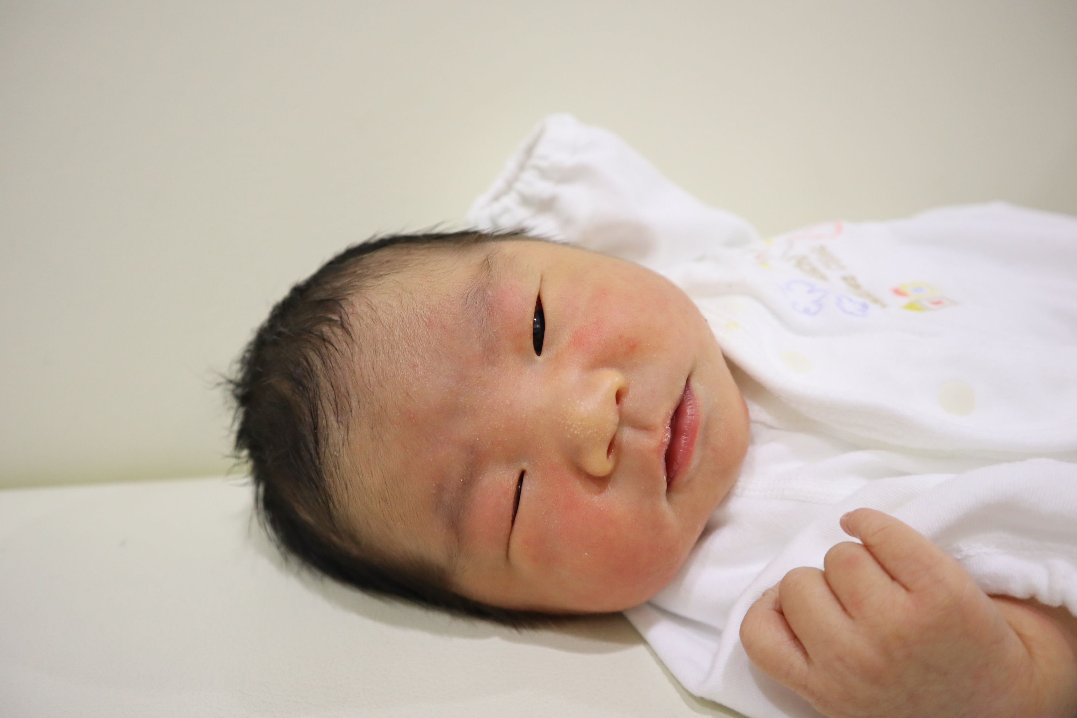 <br />
<b>Warning</b>:  Trying to access array offset on int in <b>/home/xs211088/yamauchi-lc.com/public_html/wp/wp-content/themes/yamauchi-lc3/single-hello-world.php</b> on line <b>32</b><br />
