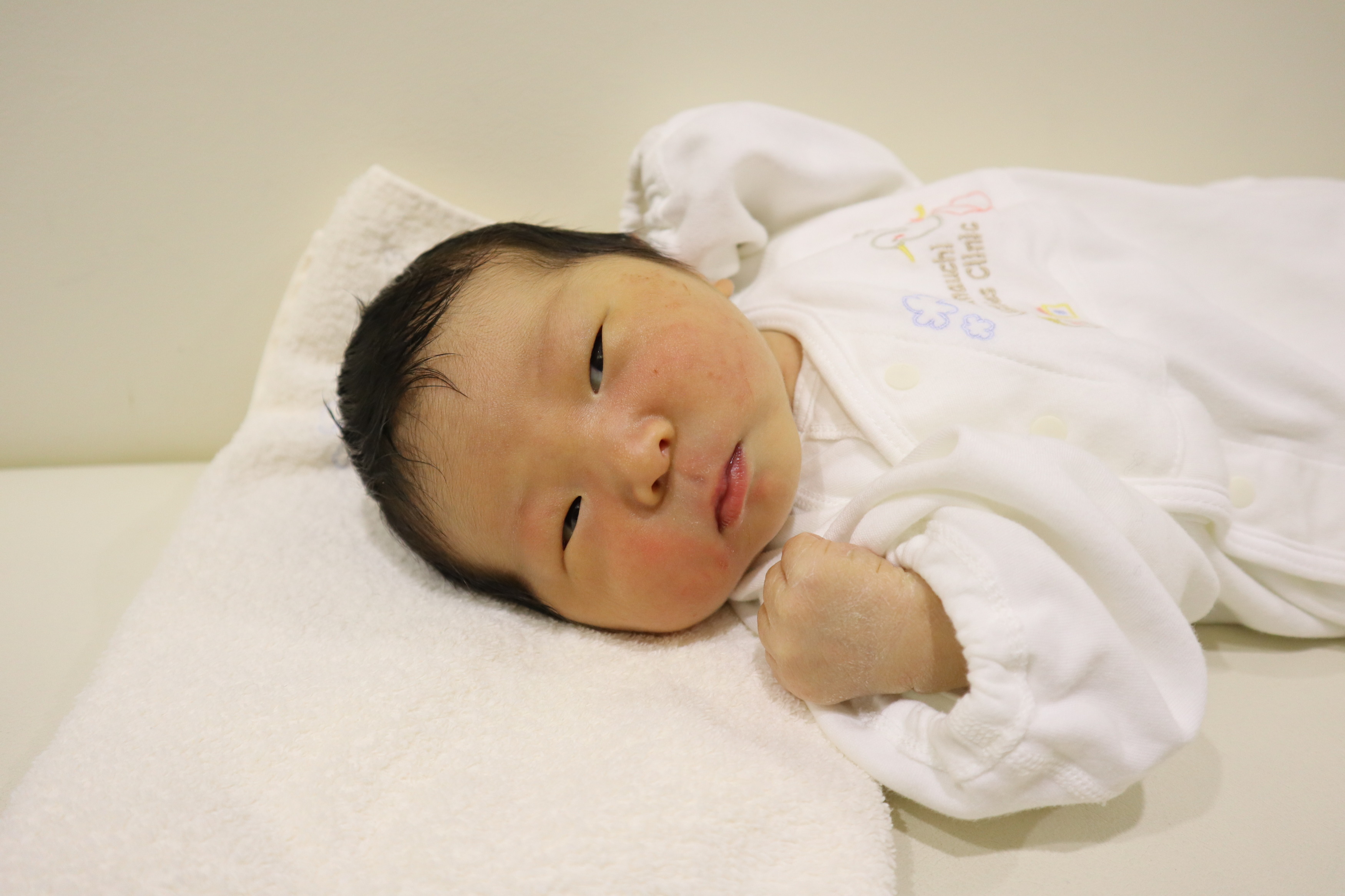 <br />
<b>Warning</b>:  Trying to access array offset on int in <b>/home/xs211088/yamauchi-lc.com/public_html/wp/wp-content/themes/yamauchi-lc3/single-hello-world.php</b> on line <b>32</b><br />
