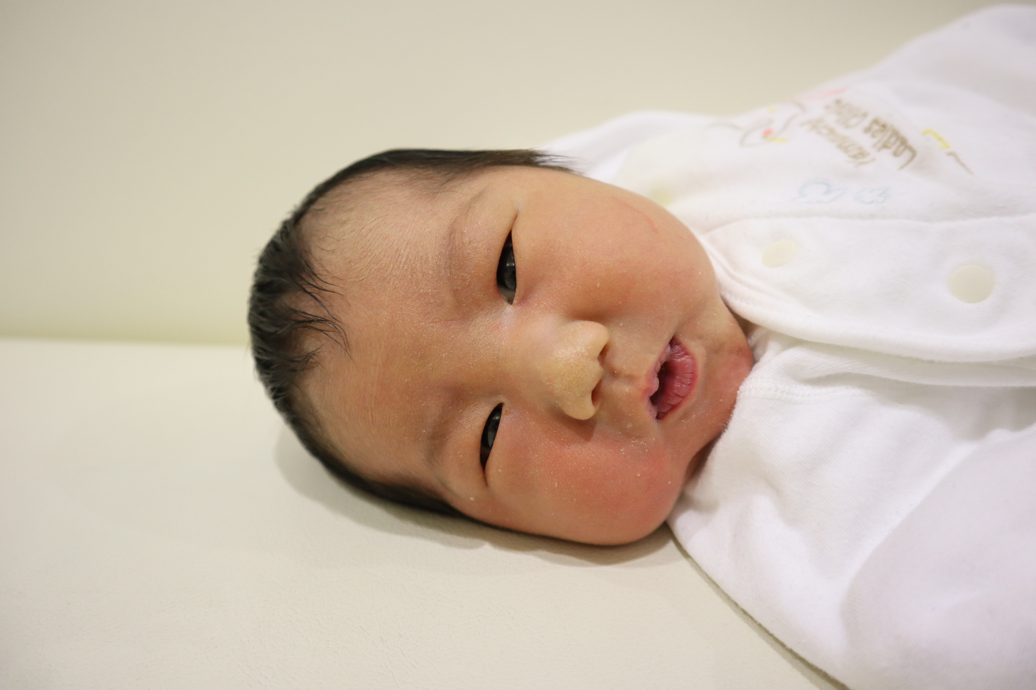 <br />
<b>Warning</b>:  Trying to access array offset on int in <b>/home/xs211088/yamauchi-lc.com/public_html/wp/wp-content/themes/yamauchi-lc3/single-hello-world.php</b> on line <b>32</b><br />
